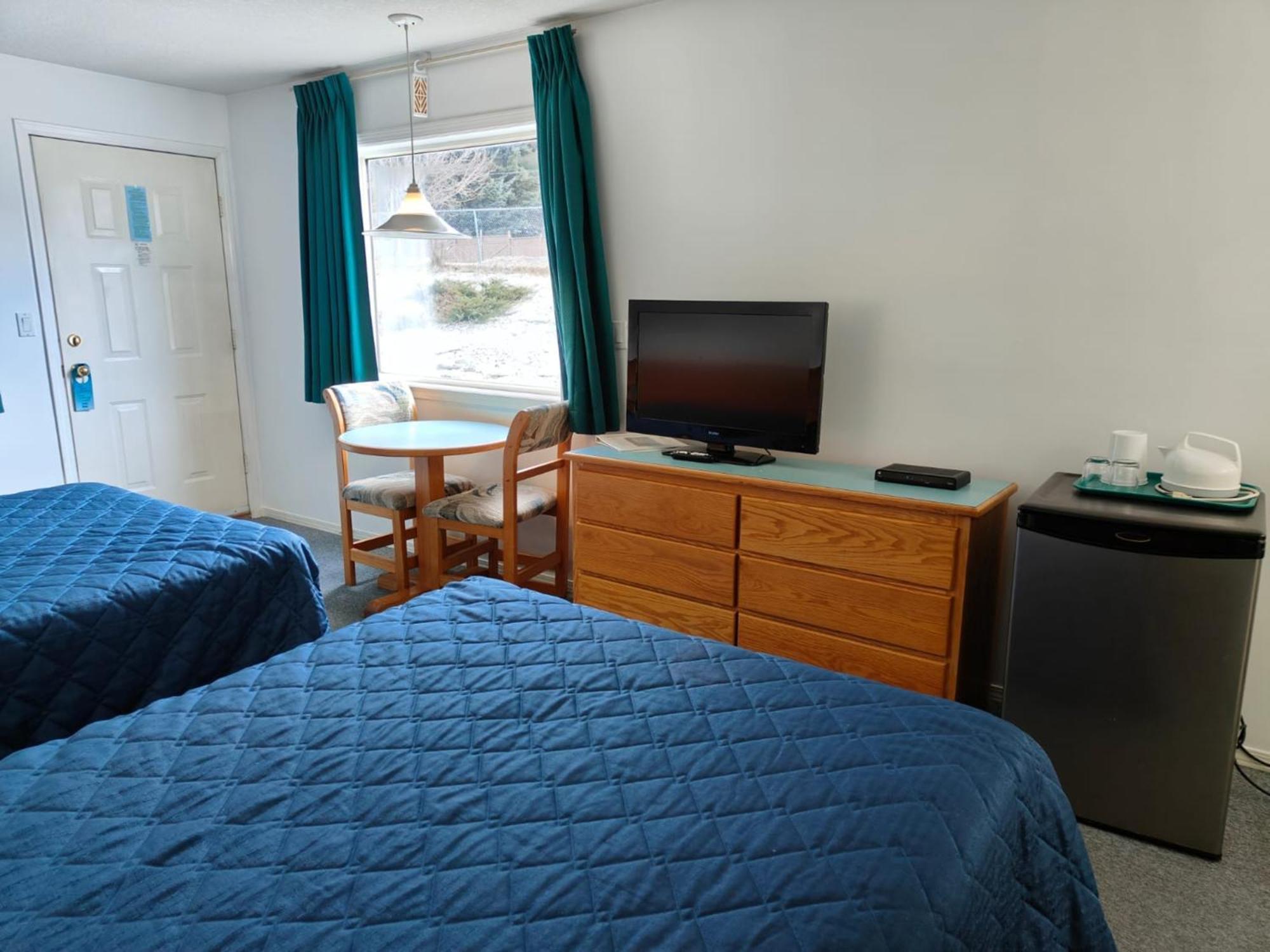 Ponderosa Motor Inn ゴールデン エクステリア 写真